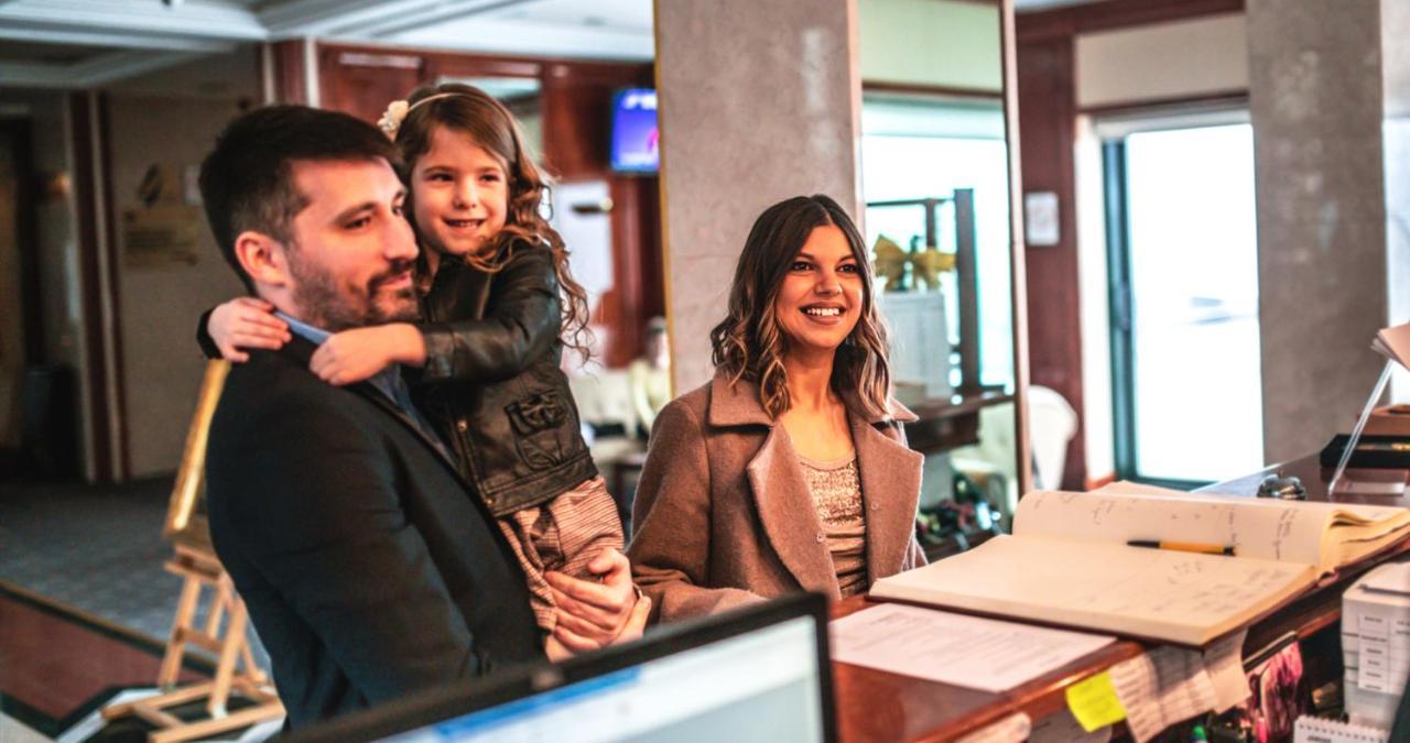Sailor Hotel Патая Екстериор снимка