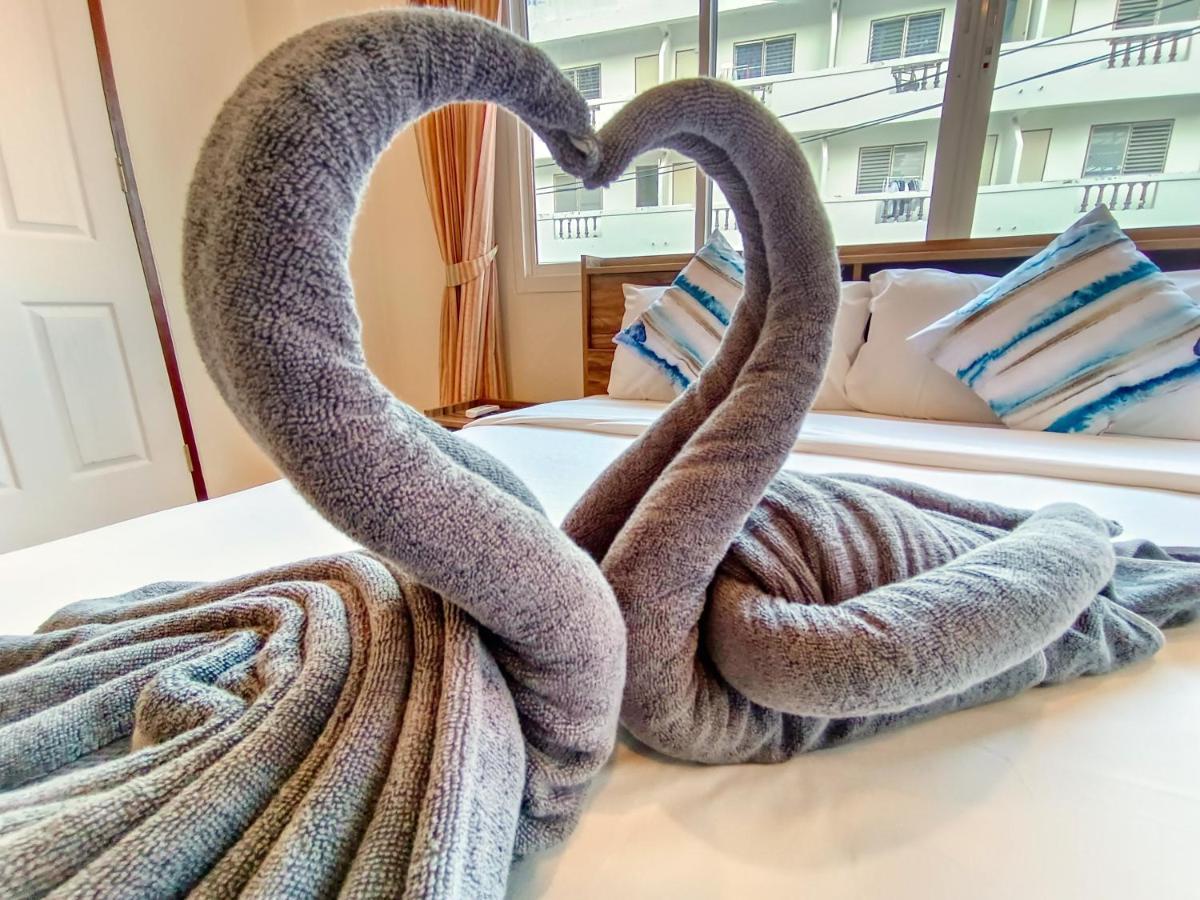 Sailor Hotel Патая Екстериор снимка