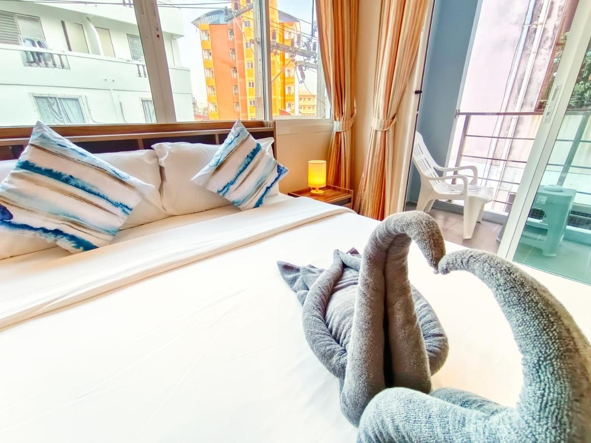 Sailor Hotel Патая Екстериор снимка